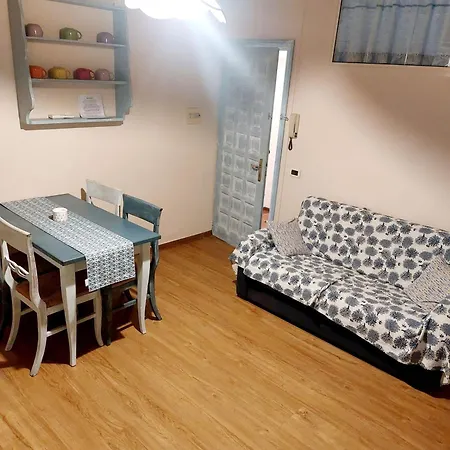 La Casina Di Silverio * 리오마리나